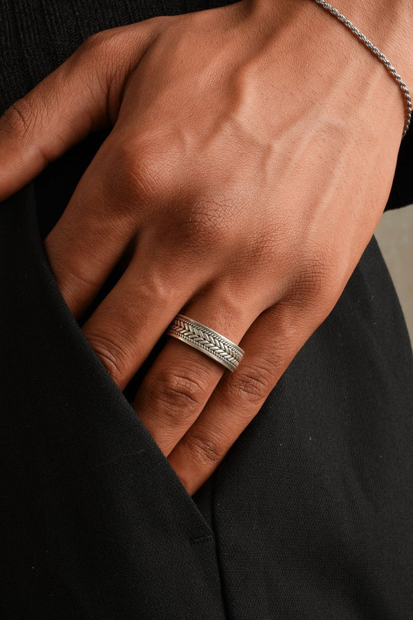 Arc Open Ring