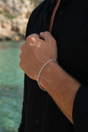 Anchor Bracelet