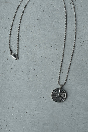 Le collier éternel