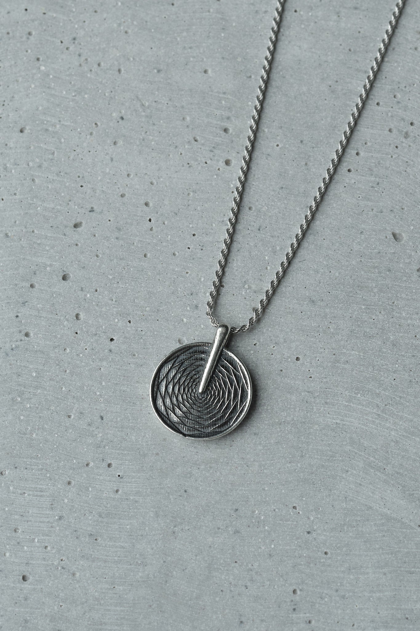 Le collier éternel