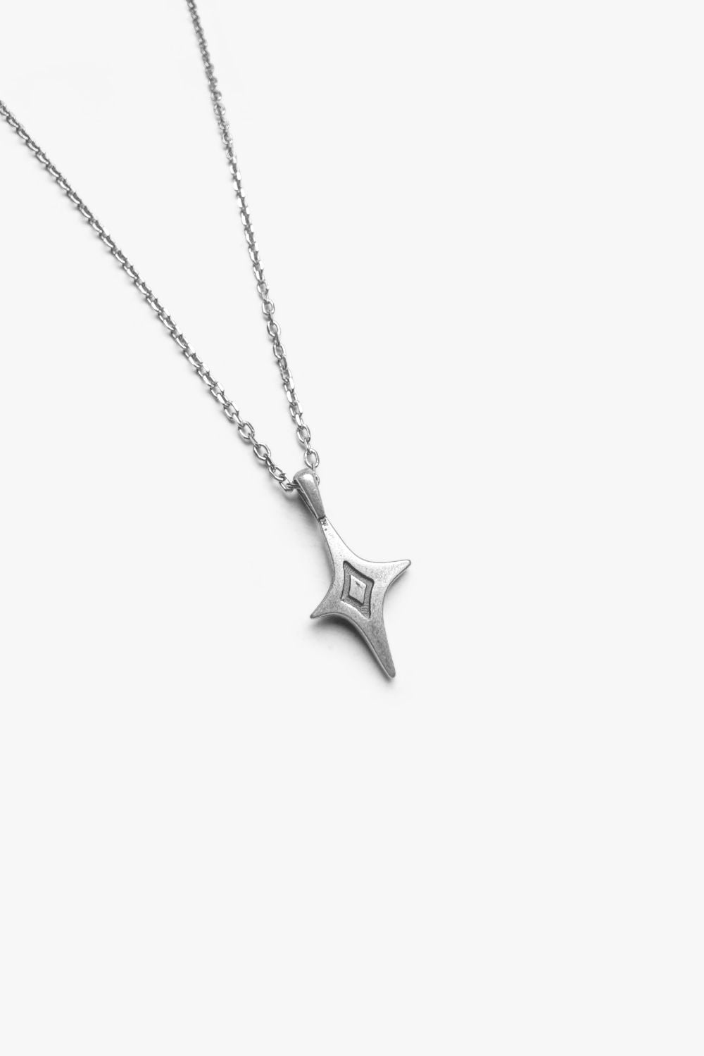 The Ray Necklace